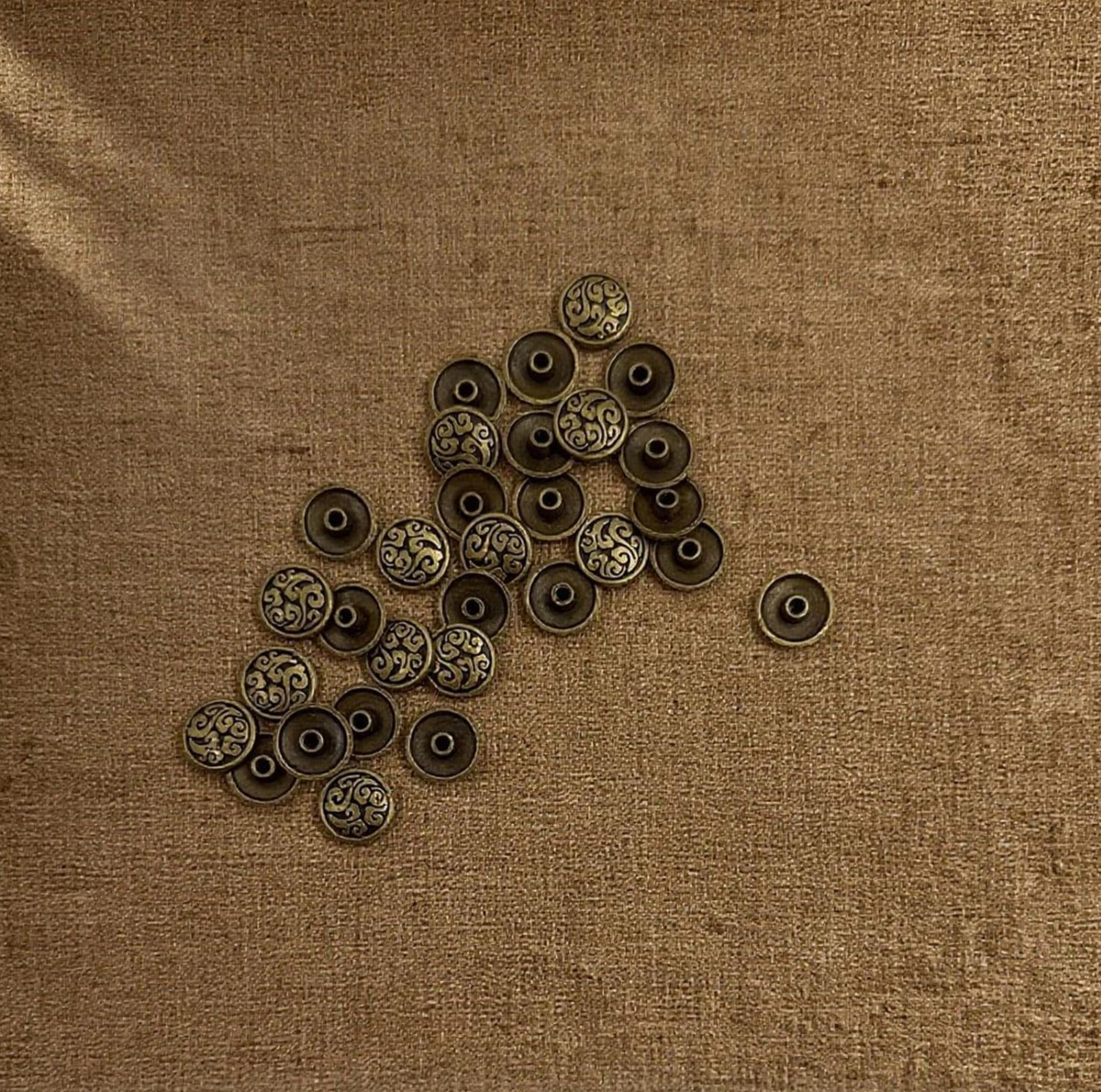 Craft Round Bronze Decorating Rivet Buckles With Screws Set of 10 - 1.5cm